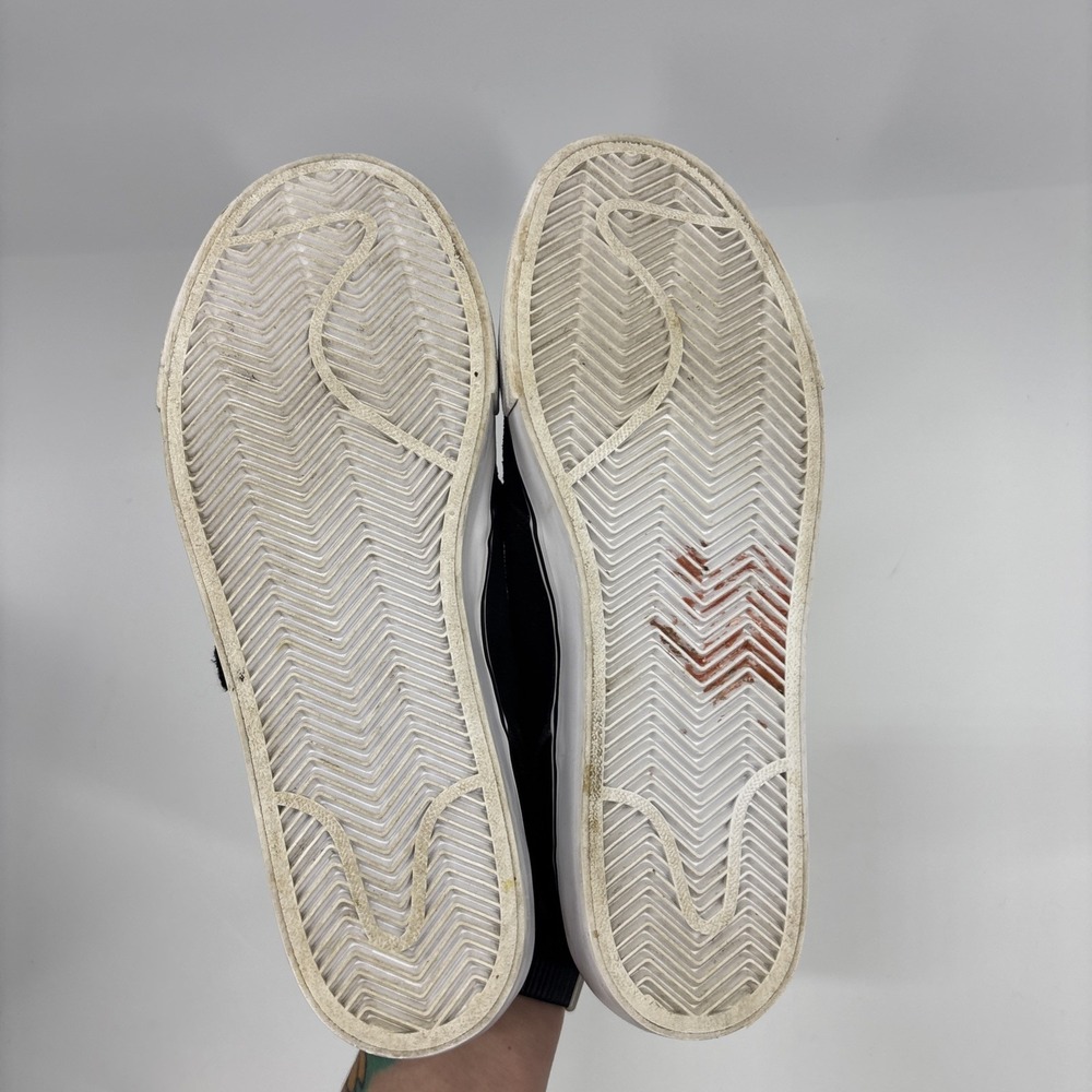 Nike Sb Black & White Stefan Janoski Trainers Boys 6.5 Youth Hook & Loop Closure - Picture 9 of 9